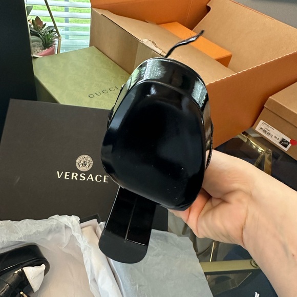 Versace Sandals - Picture 5 of 7